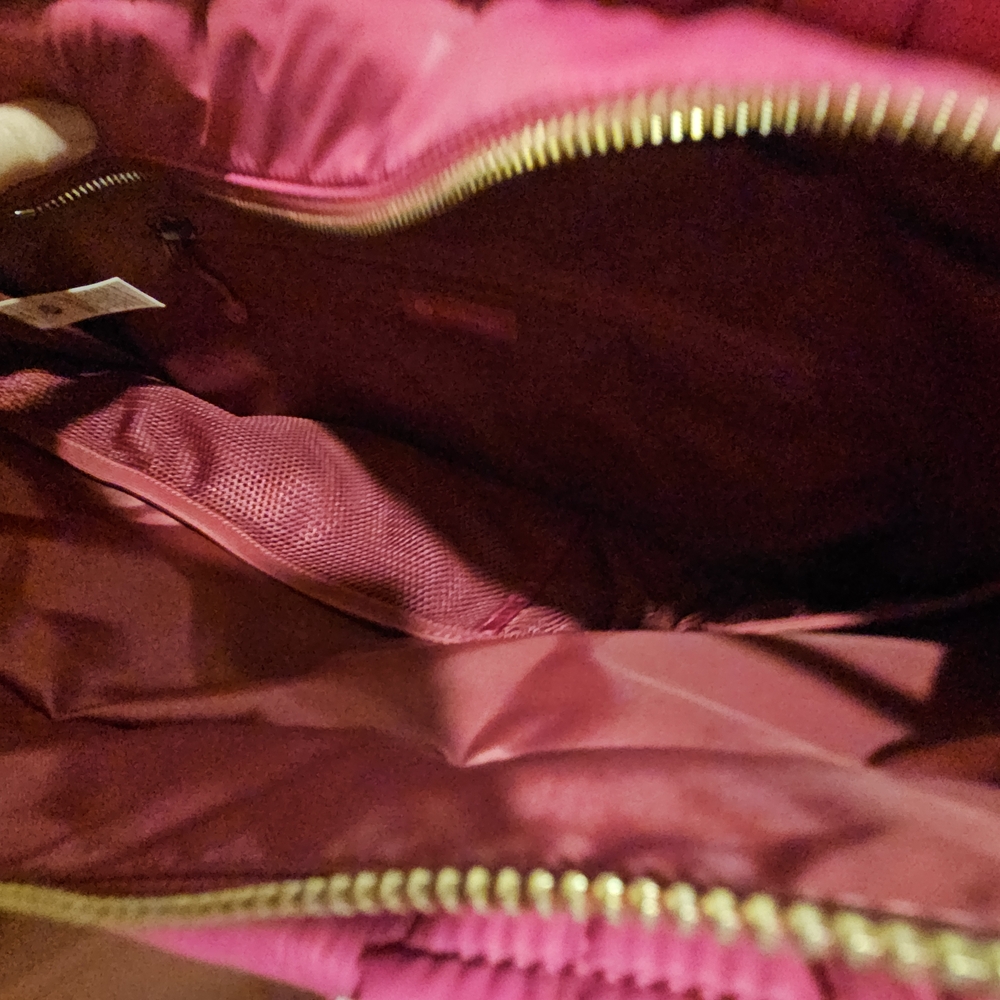 NWT- lululemon athletica Pink Quilted Tote Bag - Picture 8 of 8